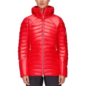 Mammut Eigerjoch Advanced IN 
Lightweight puffy down jacket for mountaineering